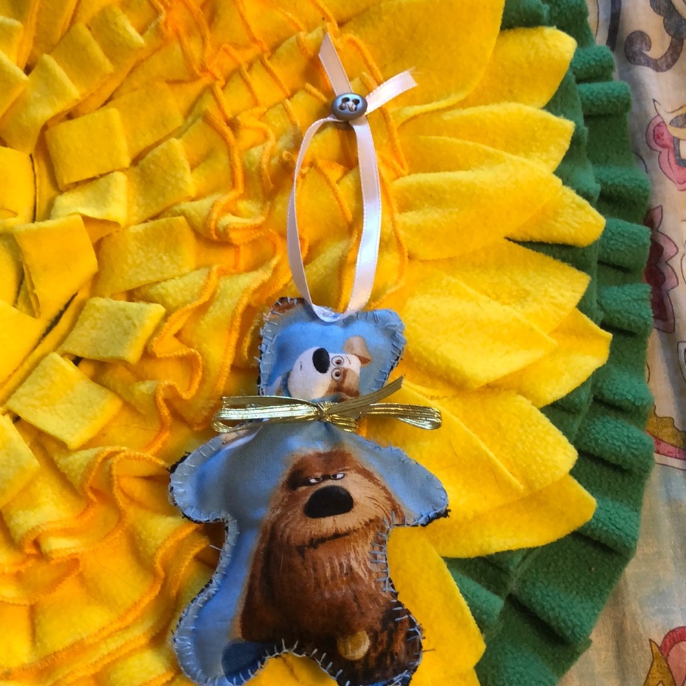 Hand stitched Lg, Teddy Bear Ornament
